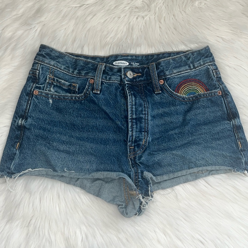 Old Navy shorts 4